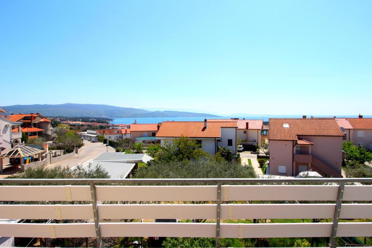 Apartmani Pavlovic Krk Town Exterior foto