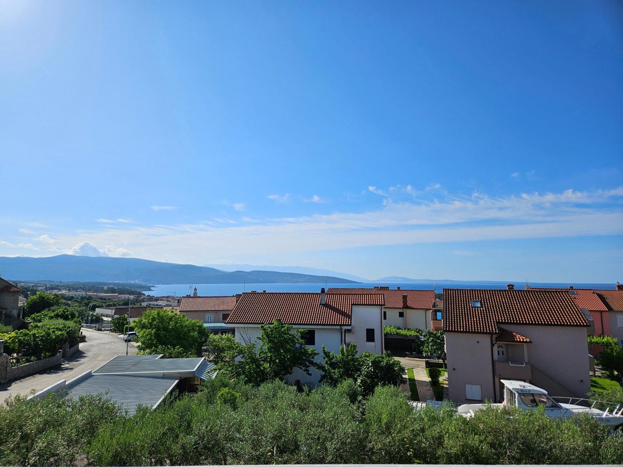 Apartmani Pavlovic Krk Town Exterior foto