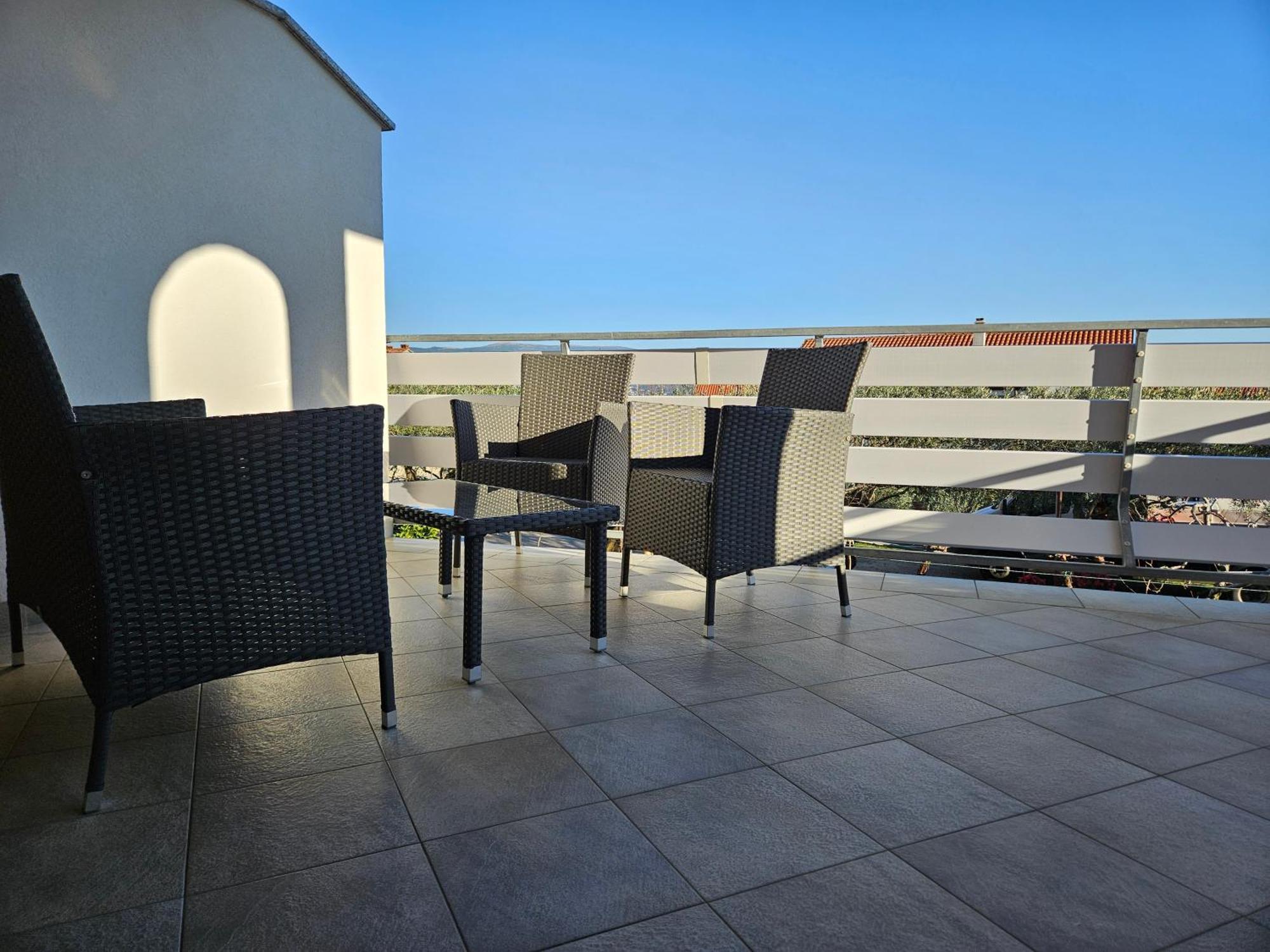 Apartmani Pavlovic Krk Town Exterior foto